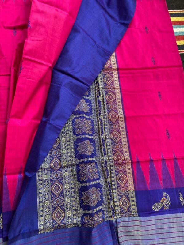 Dancing Peacocks (3)