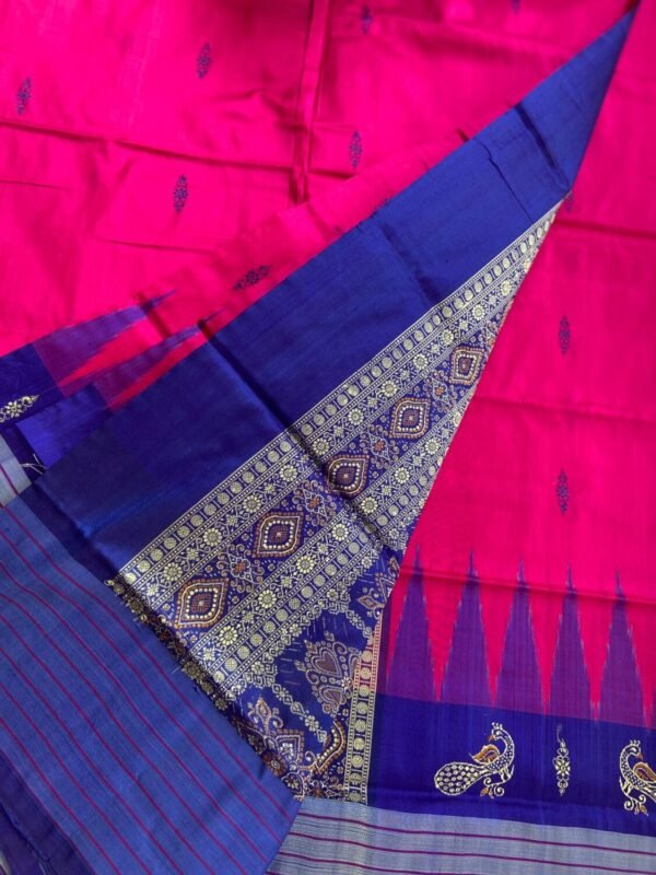 Dancing Peacocks (6)